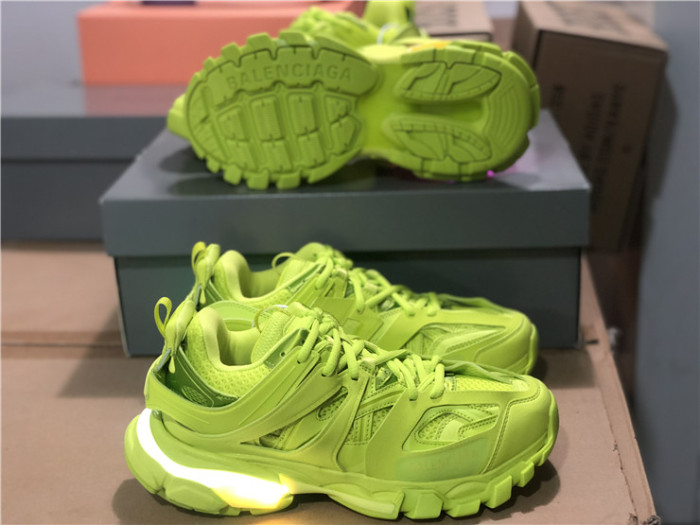 Balenciaga third generation LED lamp fluorescent green color（7-12 work day deliver）