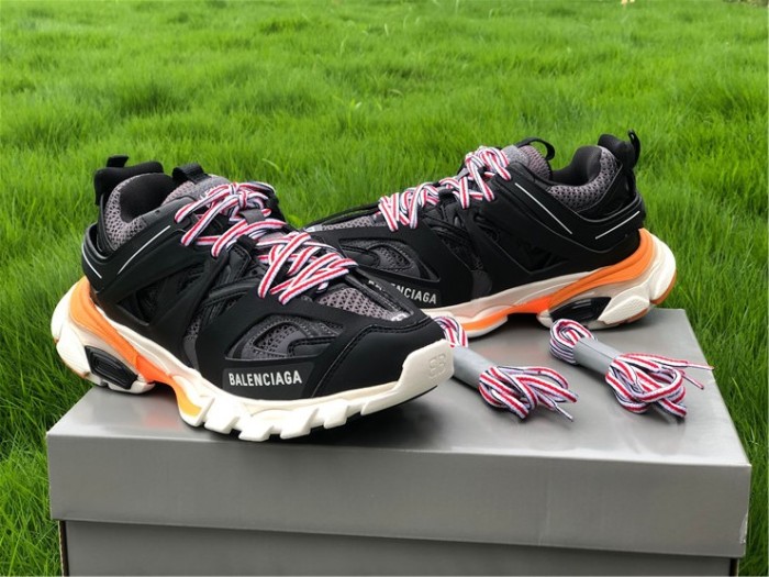 Balenciaga three generations black and white orange（7-12 work day deliver）