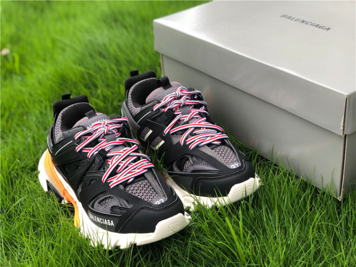 Balenciaga three generations black and white orange（7-12 work day deliver）