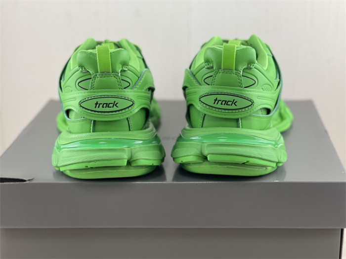 Balenciaga three generations of apple green（7-12 work day deliver）