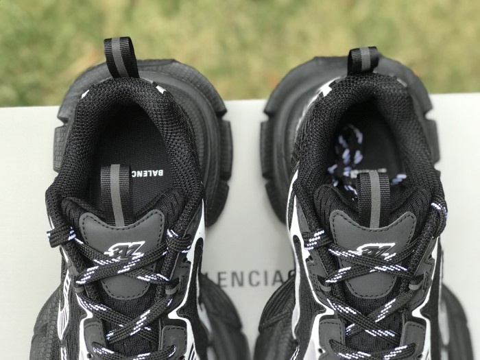 Balenciaga（7-12 work day deliver）
