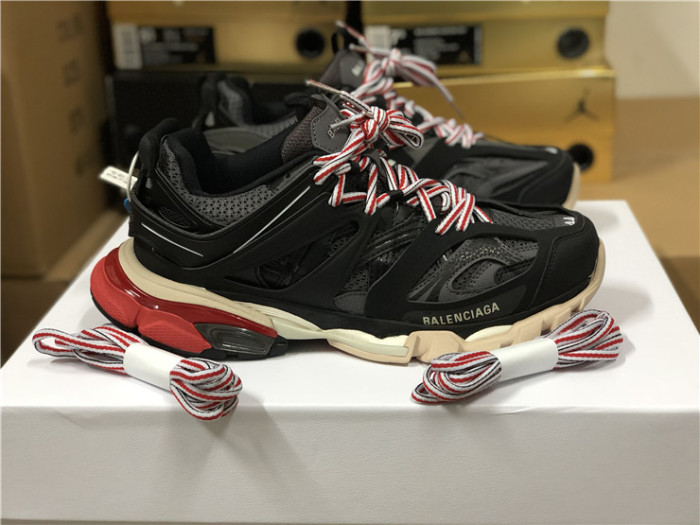 Balenciaga 3.0 original black and red color matching（7-12 work day deliver）