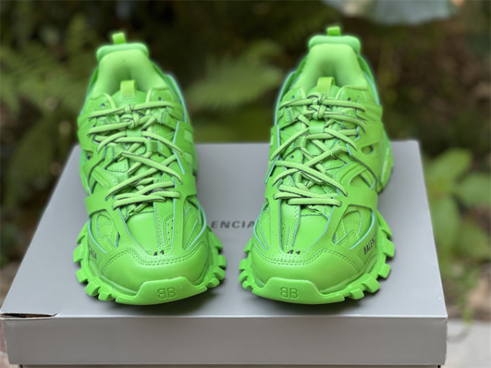 Balenciaga three generations of apple green（7-12 work day deliver）
