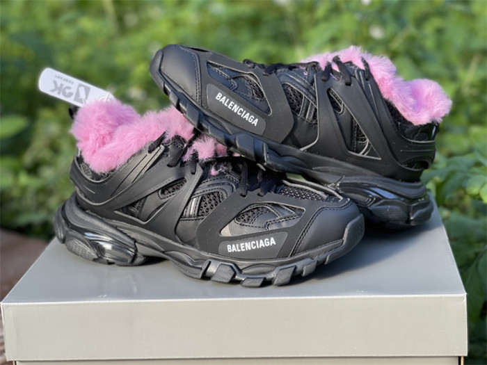 Balenciaga three generations of black and pink hair（7-12 work day deliver）