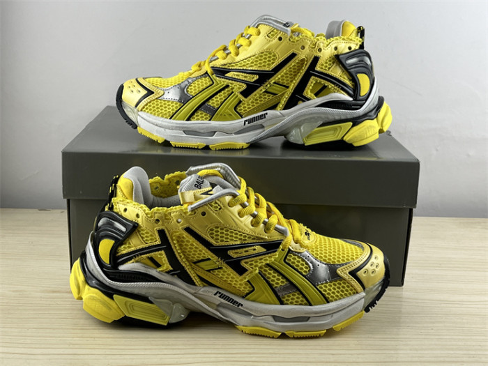 Balenciaga 7.0 black and yellow（7-12 work day deliver）