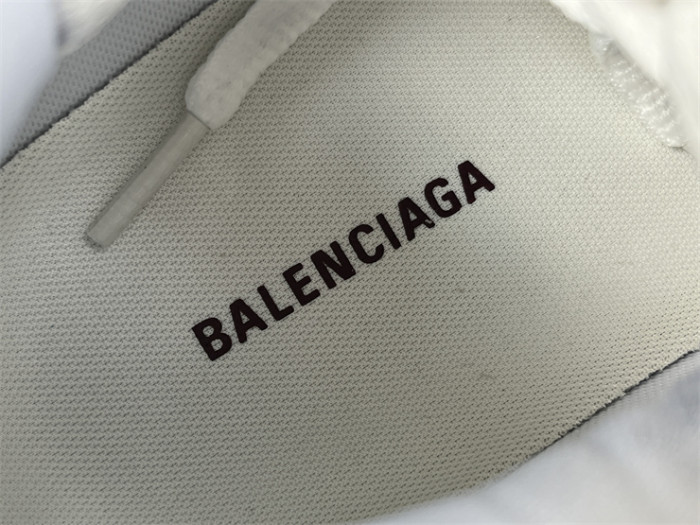 Balenciaga 7.5 white, blue and yellow（7-12 work day deliver）