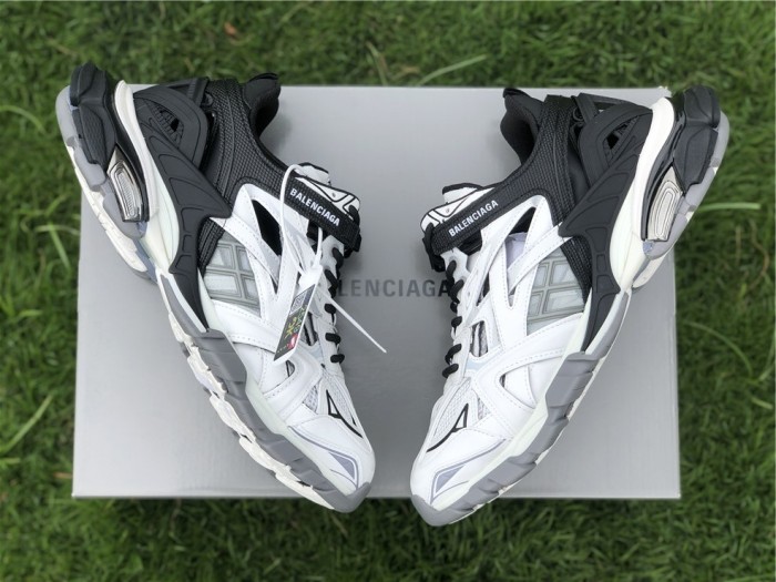 Balenciaga four generations of white and black color matching（7-12 work day deliver）