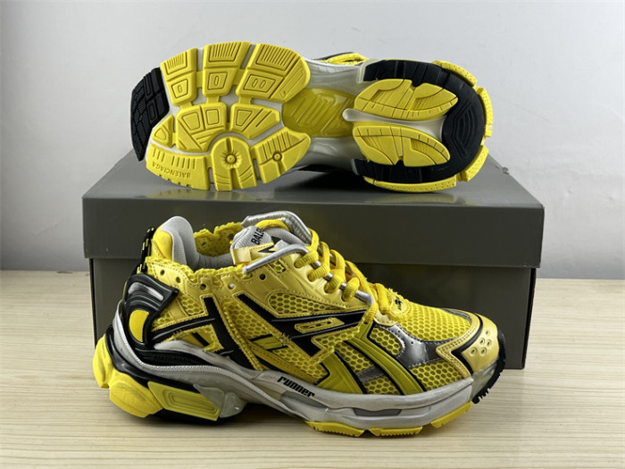 Balenciaga 7.0 black and yellow（7-12 work day deliver）