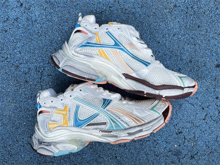 Balenciaga 7.5 white, blue and yellow（7-12 work day deliver）