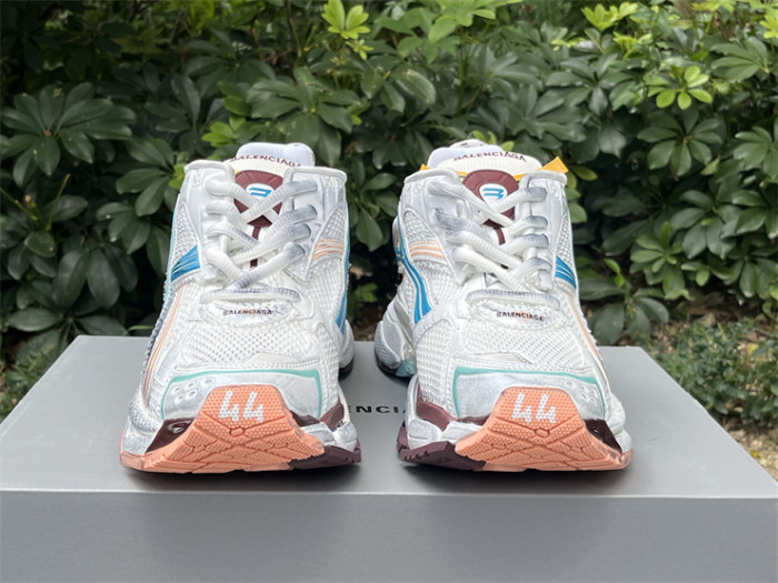 Balenciaga 7.5 white, blue and yellow（7-12 work day deliver）
