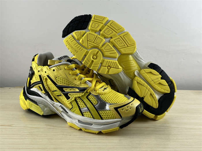 Balenciaga 7.0 black and yellow（7-12 work day deliver）