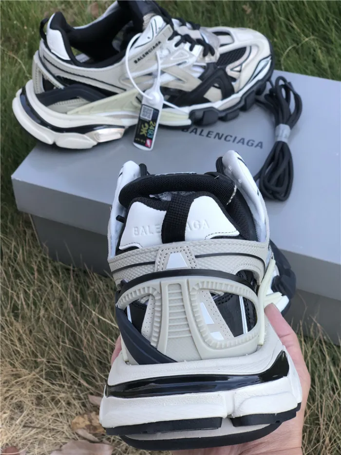 Balenciaga 4.0 Beige Black（7-12 work day deliver）
