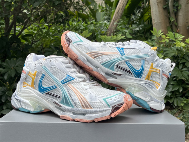 Balenciaga 7.5 white, blue and yellow（7-12 work day deliver）