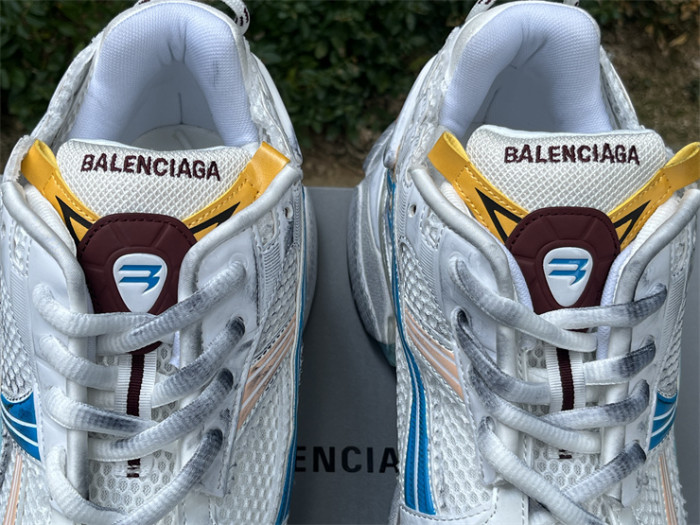 Balenciaga 7.5 white, blue and yellow（7-12 work day deliver）