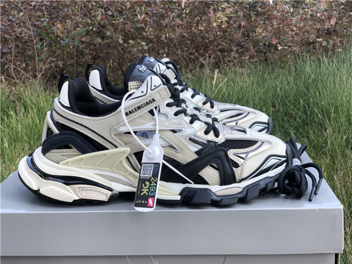 Balenciaga 4.0 Beige Black（7-12 work day deliver）