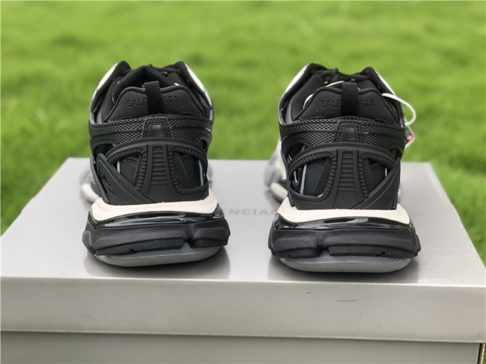 Balenciaga four generations of white and black color matching（7-12 work day deliver）