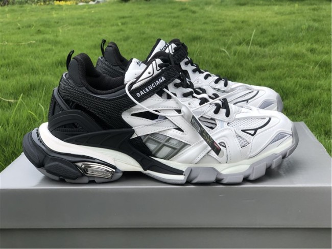 Balenciaga four generations of white and black color matching（7-12 work day deliver）