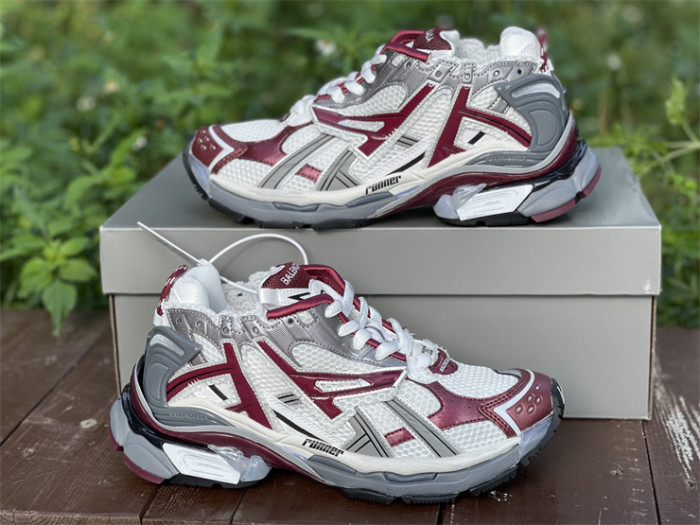 Balenciaga Sneaker white, gray and red color（7-12 work day deliver）