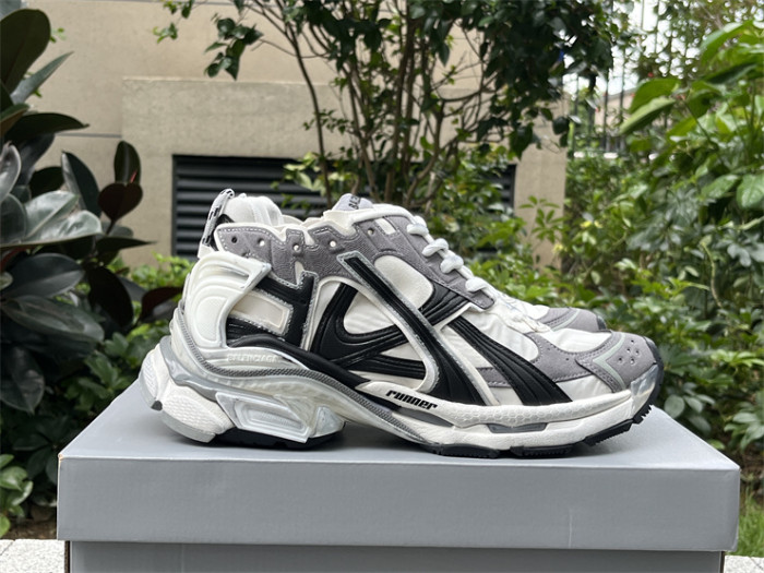 Balenciaga 7.0（7-12 work day deliver）