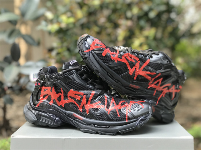 Balenciaga 7.0 high top black and red graffiti（7-12 work day deliver）