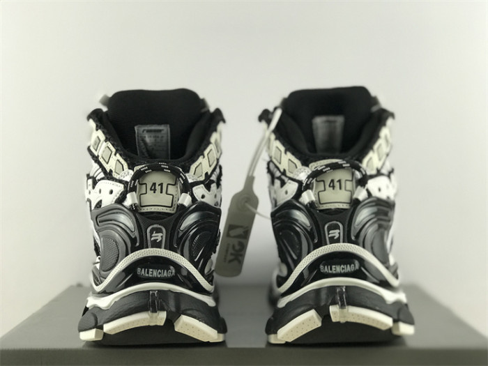 Balenciaga 7.0 high top white and black（7-12 work day deliver）