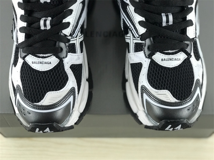 Balenciaga 7.0 high top white and black（7-12 work day deliver）