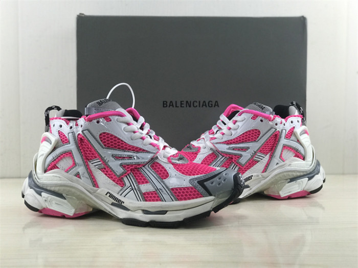 Balenciaga 7.0 Cherry Red（7-12 work day deliver）