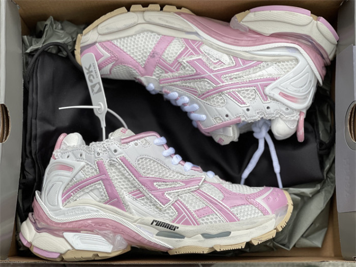 Balenciaga Sneaker white and pink color（7-12 work day deliver）