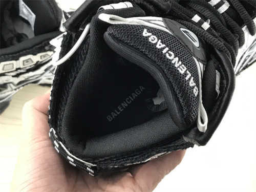 Balenciaga 7.0 high top white and black（7-12 work day deliver）