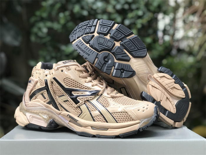 Balenciaga 7.0 Earthy Yellow（7-12 work day deliver）