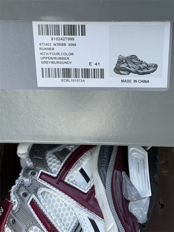 Balenciaga Sneaker white, gray and red color（7-12 work day deliver）