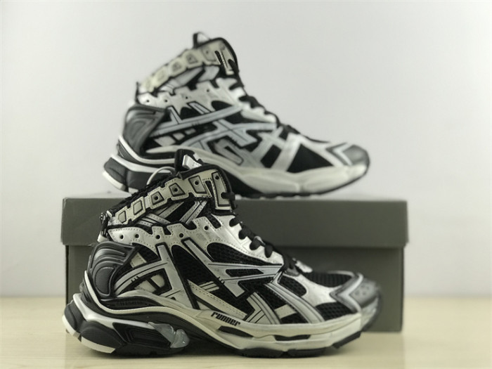 Balenciaga 7.0 high top white and black（7-12 work day deliver）