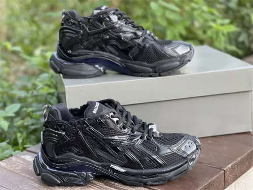 Paris 700 Pure Black（7-12 work day deliver）