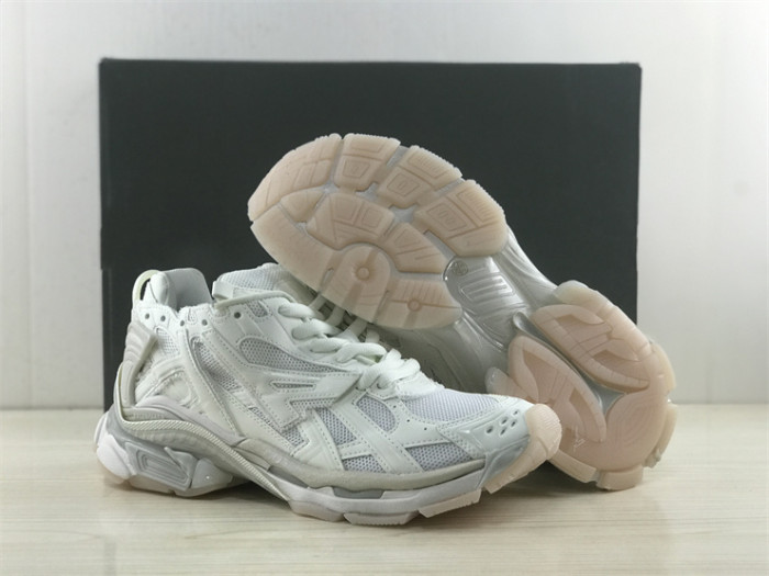 Balenciaga 7.0 Luminous（7-12 work day deliver）