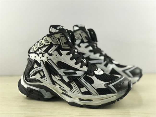 Balenciaga 7.0 high top white and black（7-12 work day deliver）