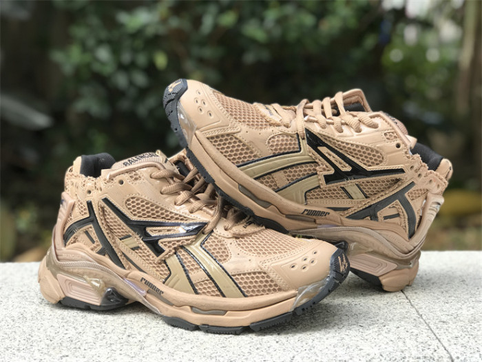 Balenciaga 7.0 Earthy Yellow（7-12 work day deliver）