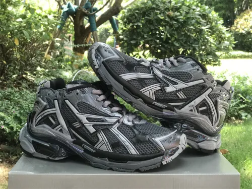 Balenciaga 7.0（7-12 work day deliver）