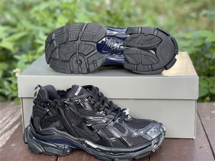 Paris 700 Pure Black（7-12 work day deliver）