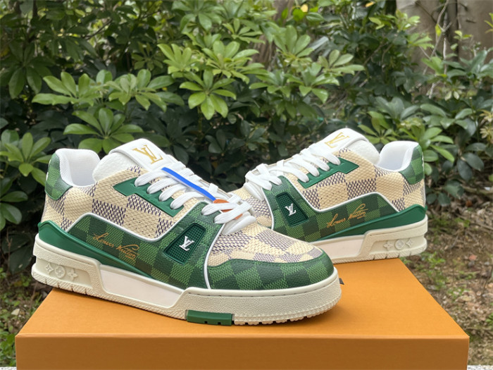 LV white and green checkerboard（7-12 work day deliver）