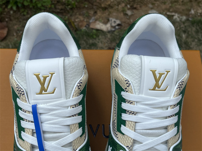 LV white and green checkerboard（7-12 work day deliver）