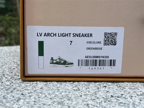 LV white and green checkerboard（7-12 work day deliver）