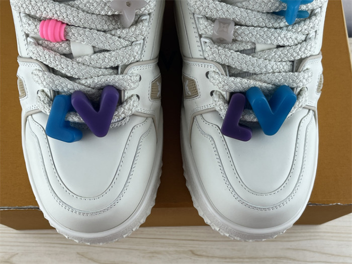 LV Little Fatso All White（7-12 work day deliver）