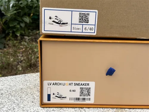 Louis Vuitton Trainer Berlin Exclusive（7-12 work day deliver）