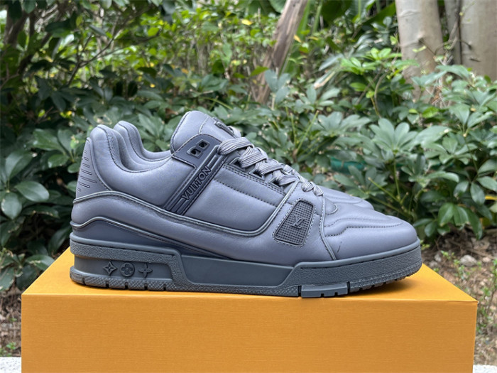 Louis Vuitton Trainer Silver Grey（7-12 work day deliver）
