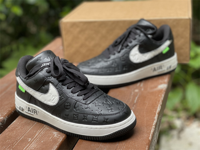 LOUIS VUITTON × Nike Air Force 1 Low Black（7-12 work day deliver）