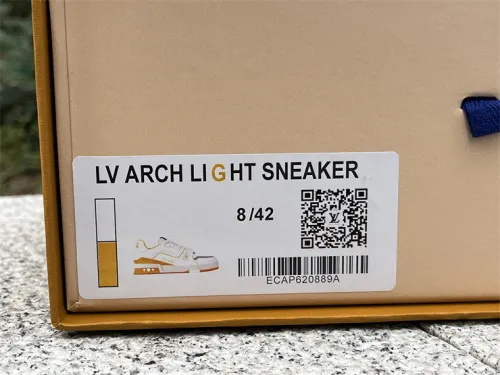Louis Vuitton Trainer White and Yellow（7-12 work day deliver）
