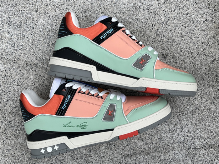 LV sneakers green and orange（7-12 work day deliver）