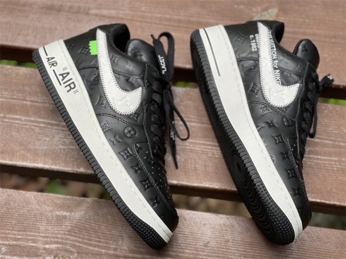LOUIS VUITTON × Nike Air Force 1 Low Black（7-12 work day deliver）