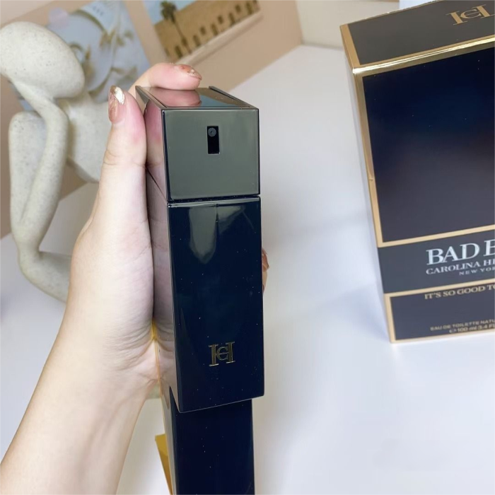 X113：Carolina Herrera Bad Boy 100ml