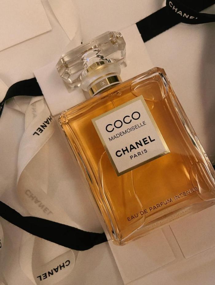 X23：CHANEL Coco Mademoiselle Eau de Parfum INTENSE 100ml